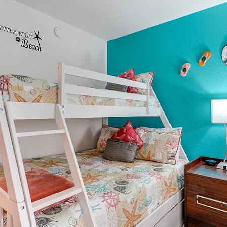 Sarasota Cay Club #612 - Heated Pool, Bunk Beds, Huge Tv, Tiki Bar, More! South Bradenton Экстерьер фото