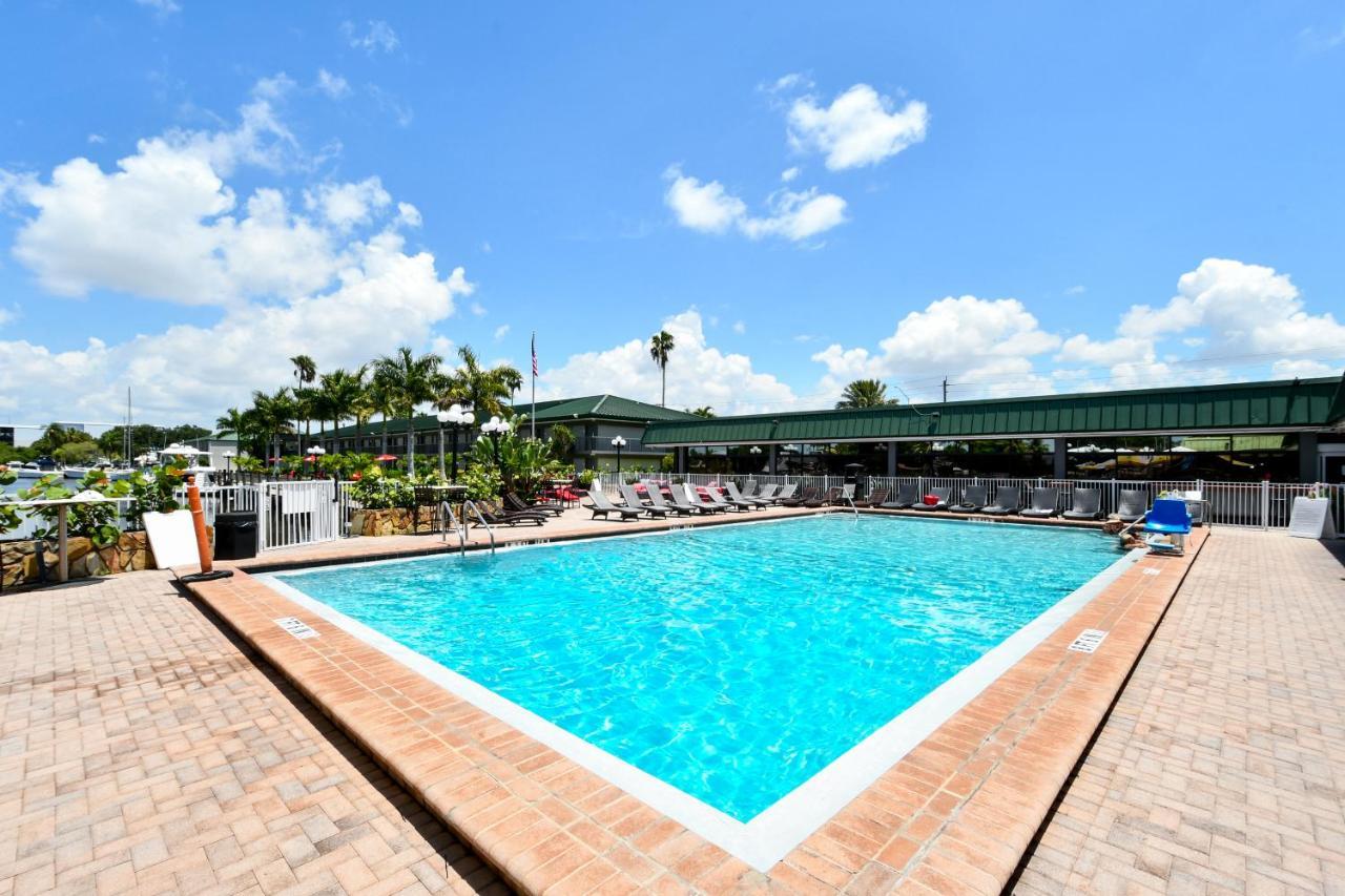 Sarasota Cay Club #612 - Heated Pool, Bunk Beds, Huge Tv, Tiki Bar, More! South Bradenton Экстерьер фото